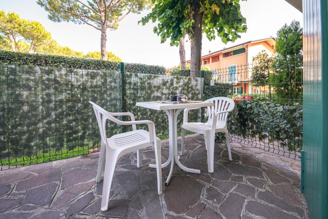 Gardappartamenti Campiello Pool Σιρμιόνε Εξωτερικό φωτογραφία